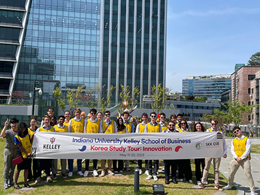 SKK GSB, hosted by the Kelley School of Business at Indiana University and organized the Korea Study Tour program