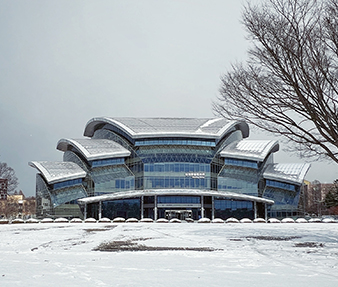 Samsung Library in the snow